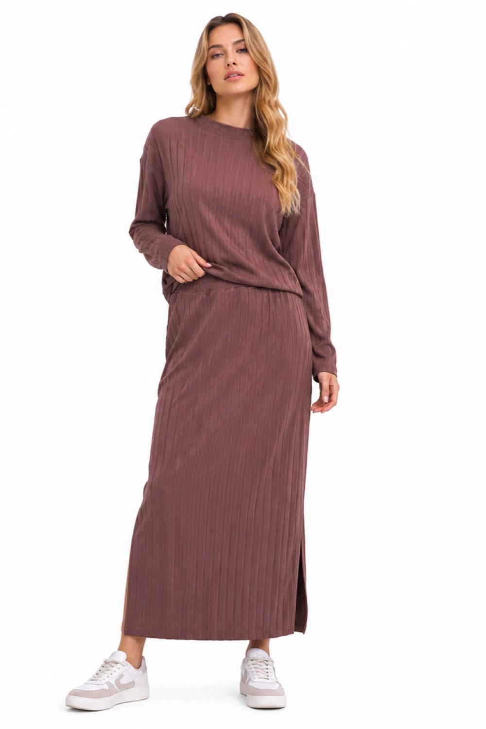 storage/images/productos/uBCd3715Lr_set-chompero-falda-marron-rib-1.jpg