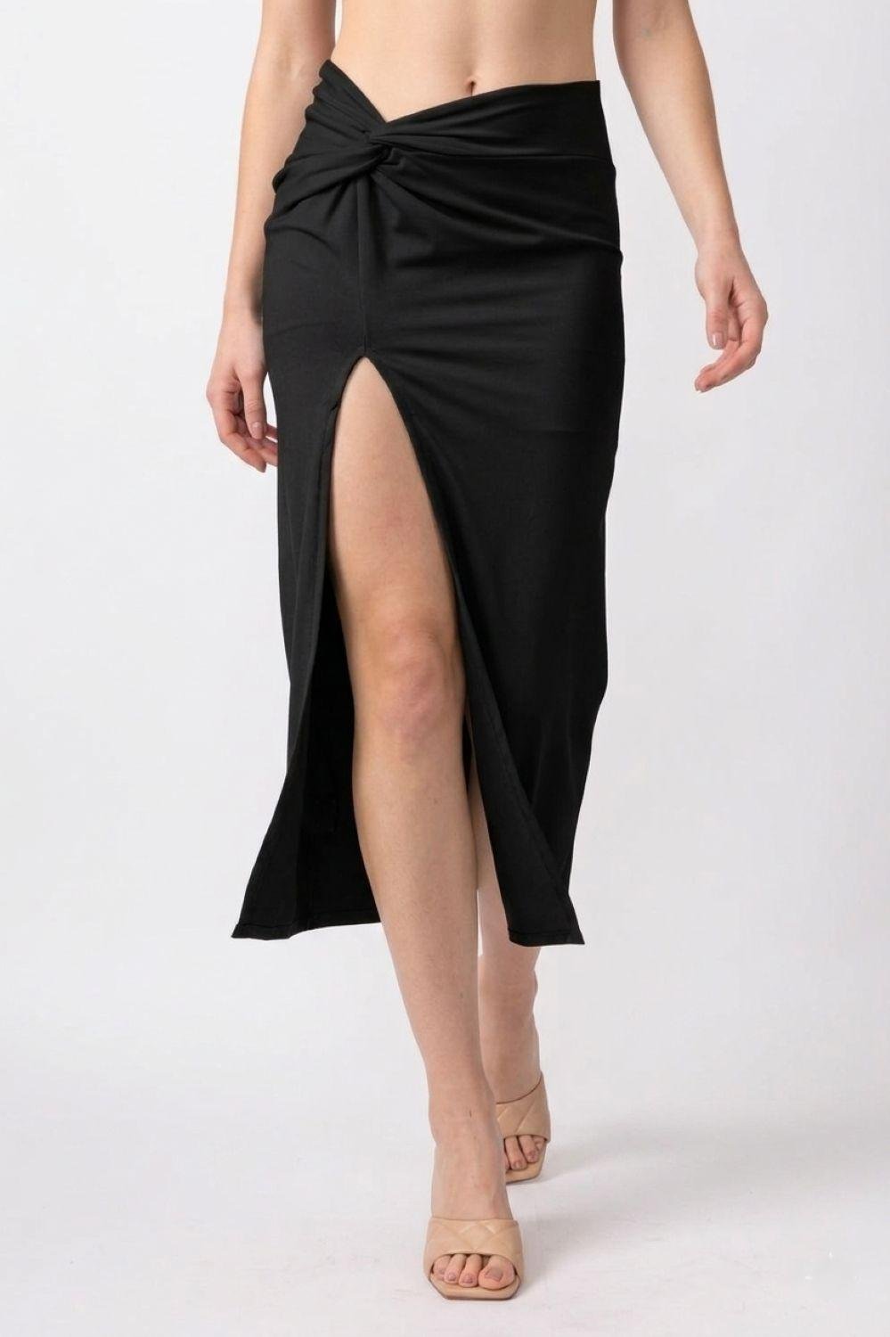 storage/images/productos/yoIw4vEGBO_falda-ndo-suplex-negra-1.jpg